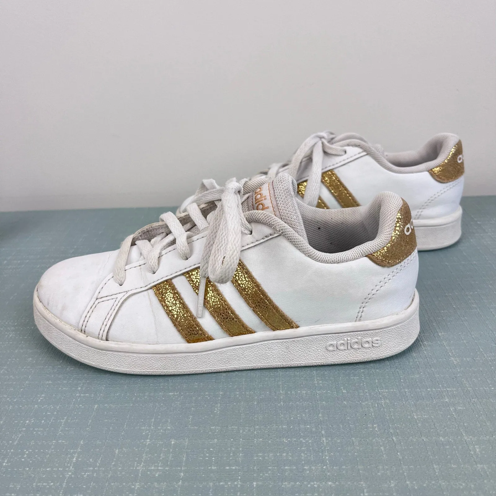 Adidas Girls Grand Court Sneakers White Gold 1 Oasis Shoes Adidas