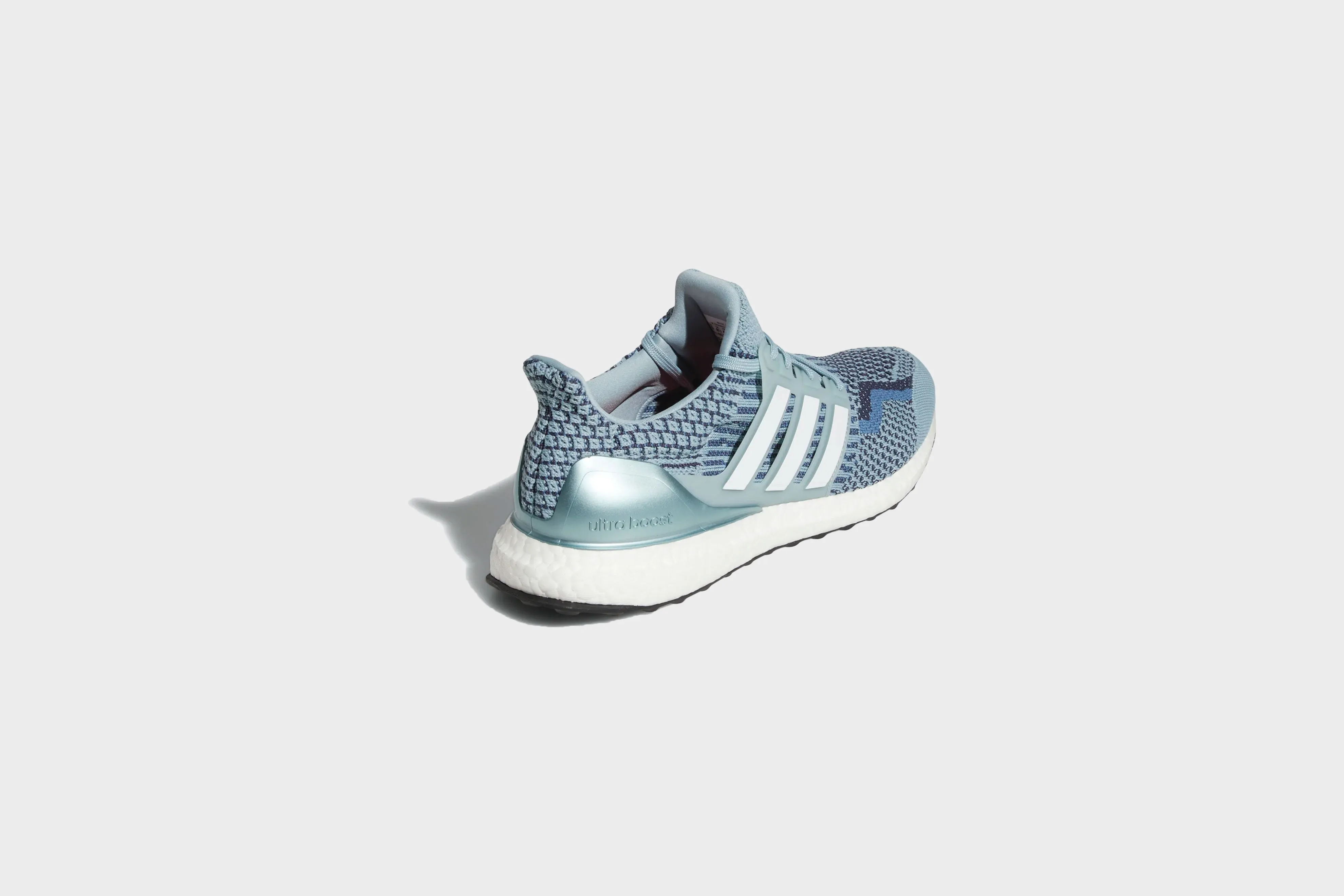 Adidas Ultraboost 5.0 DNA (Magic Grey/Cloud White/Shadow Navy) Adidas Codechaos 21 Golf Shoes