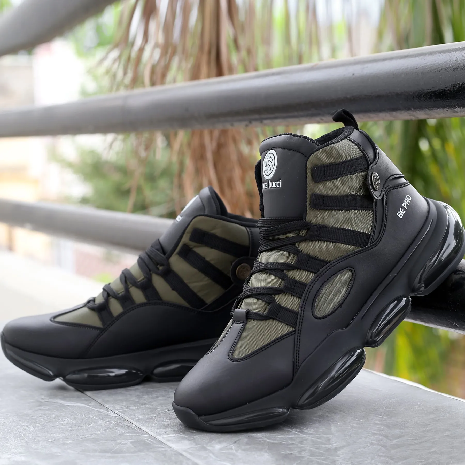 Twisted Oiled Saddle Crepe Wedge Lacer Casual Shoe Bacca Bucci Dominator