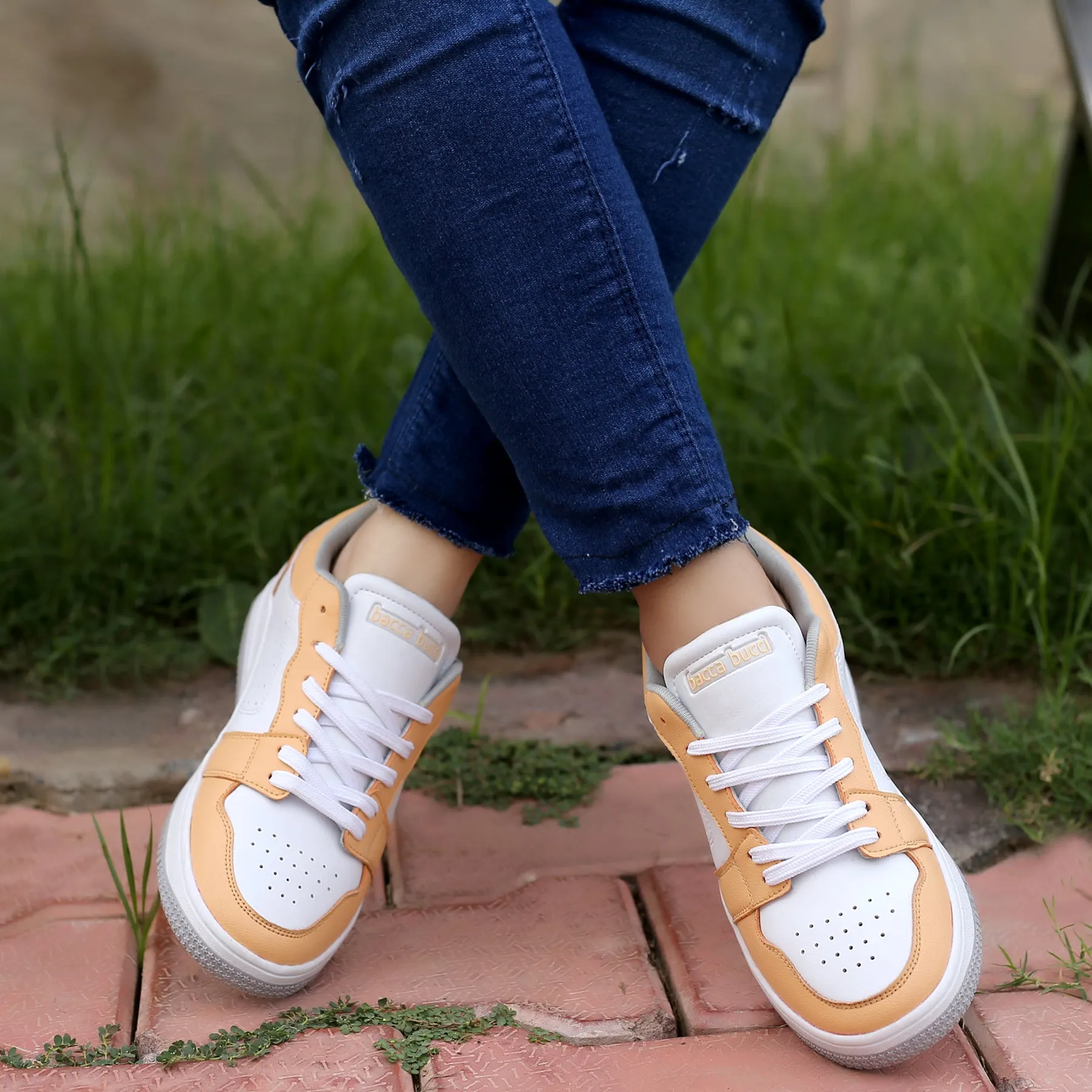 Flat Track Racing Steel Shoe Bacca Bucci SOPHIA Low-top Flat Sole Sneakers For Women