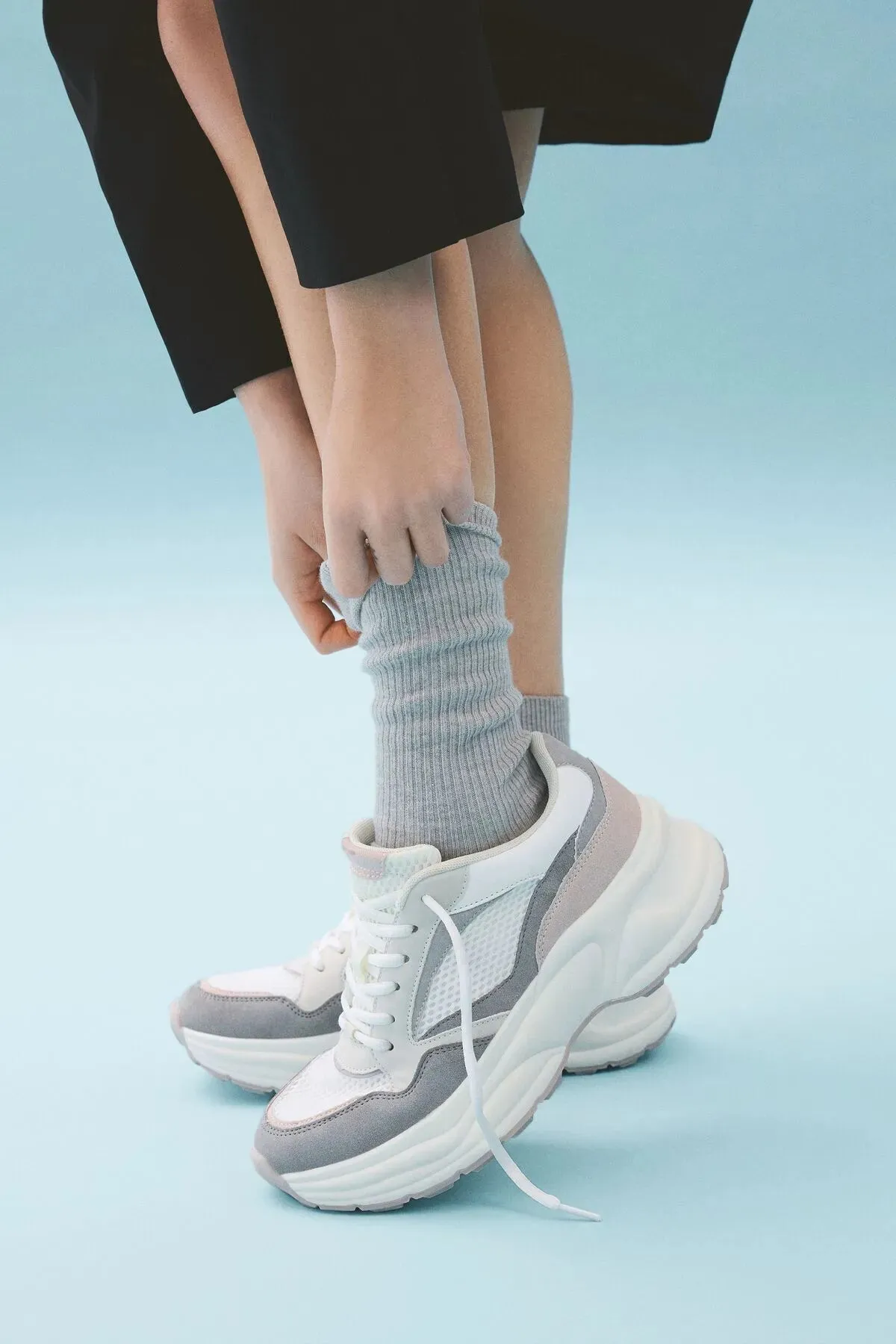 Sporting Goods Running Shoes Bershka Women's Mesh Contrast Sneakers