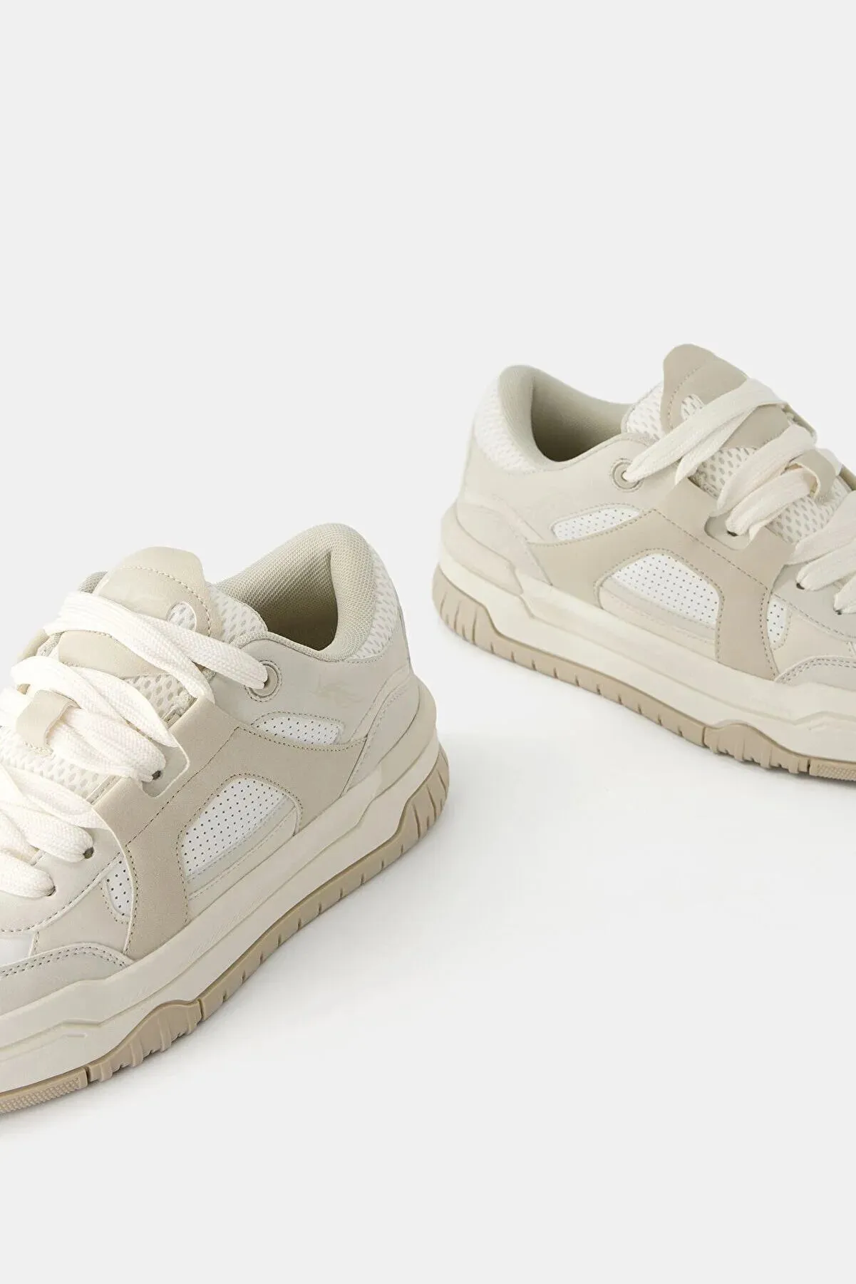 Neptune Sneakers Bershka Women's  Multilayer Model Sneakers