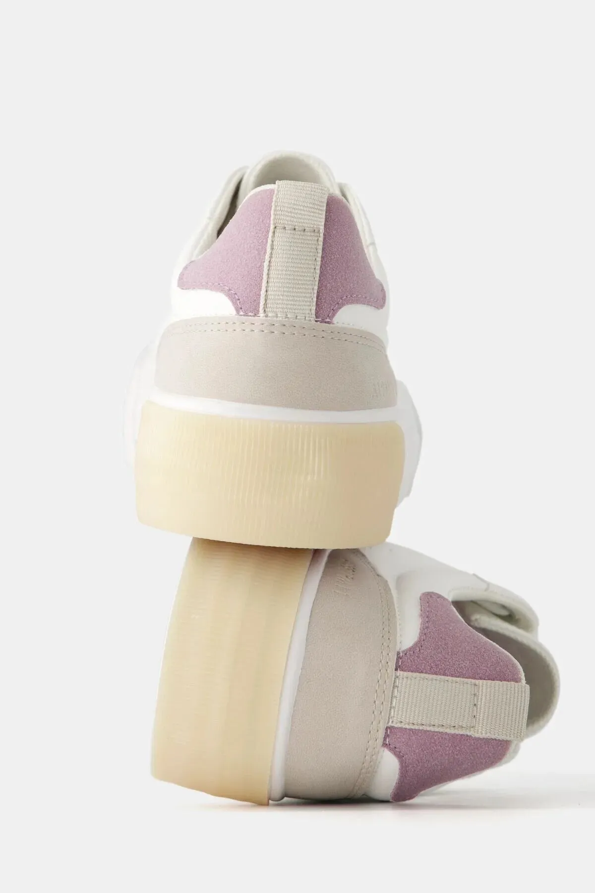 Tights And Sneakers Bershka Women's White Sneakers