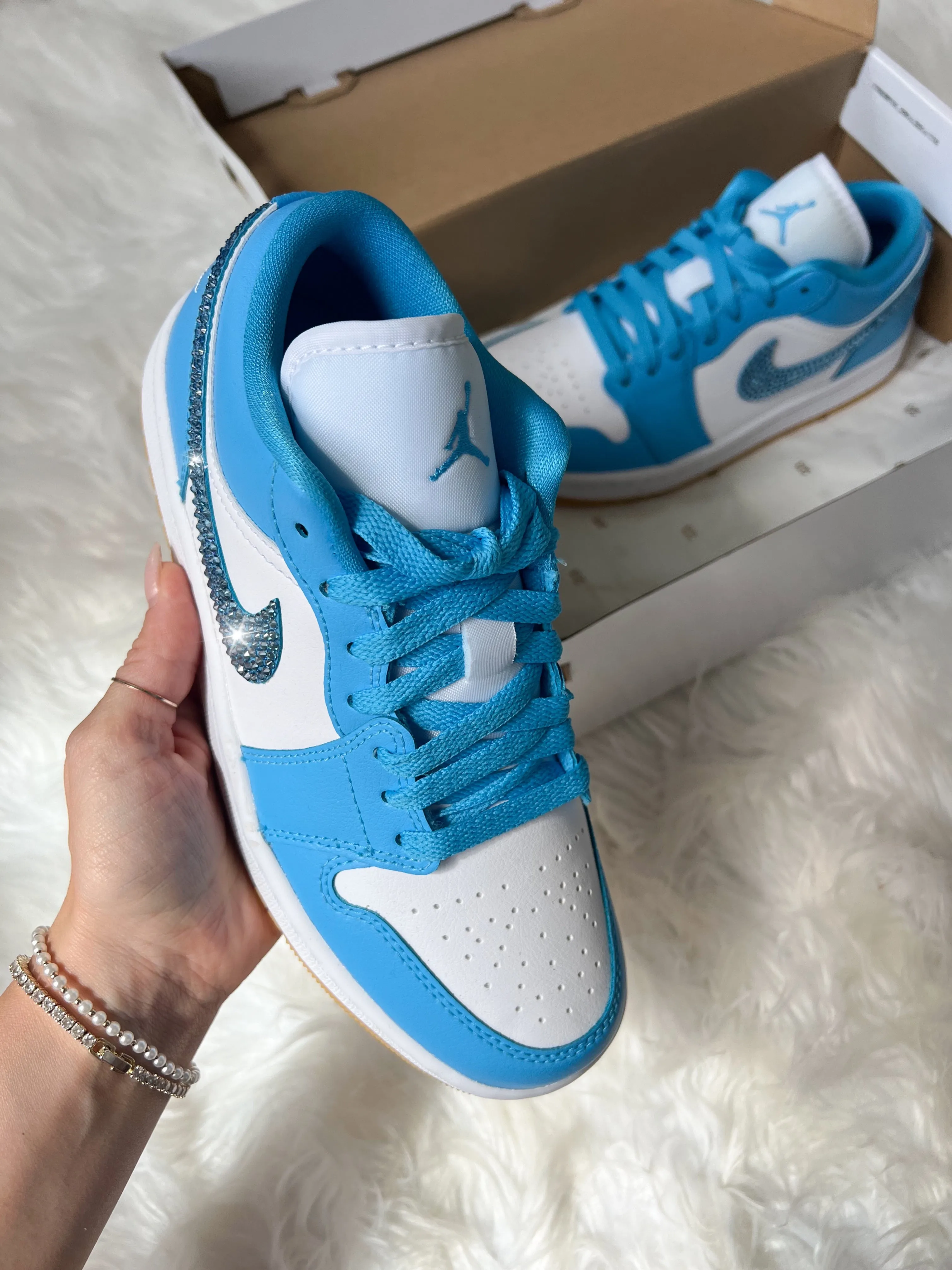 Bright Blue Swarovski Womens Air Jordan Retro 1 Low Shoes Shoes Bad Bunny Adidas
