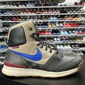 Nike Men's ACG Stasis Hiking Sneakers Mid Top 616192-201 Men's Size 11.5 La Gear Hiking Shoes