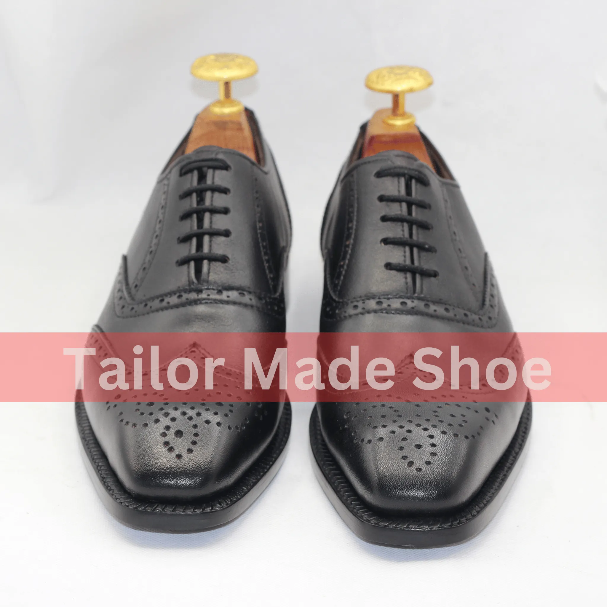 Combat Leather Boots Men's Leather Wingtip Brogues Premium Black Brogue Lace-Up Shoes  Sophistication Redefined  Stylish and Comfortable