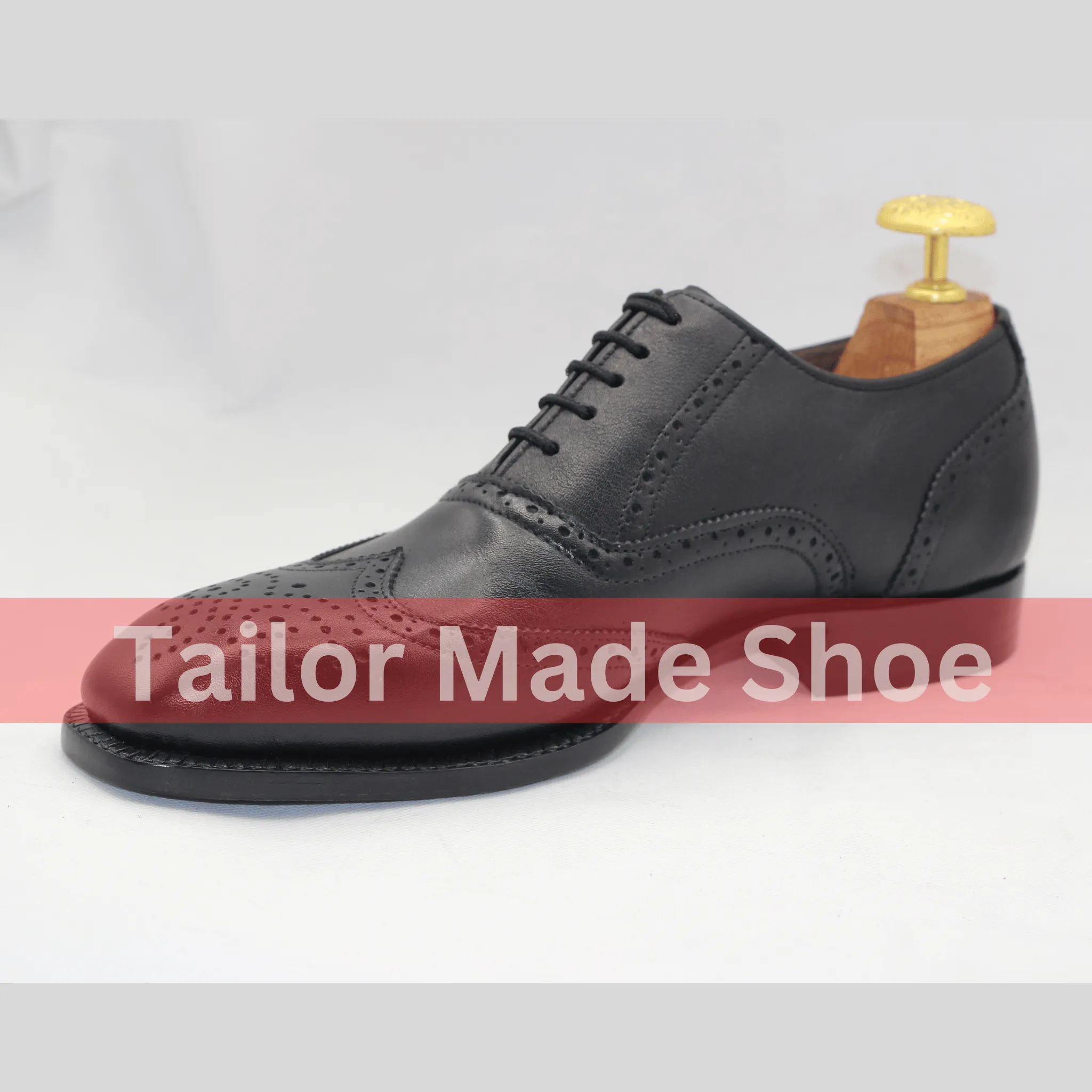 Men's Leather Wingtip Brogues Premium Black Brogue Lace-Up Shoes  Sophistication Redefined  Stylish and Comfortable Golden West Boots