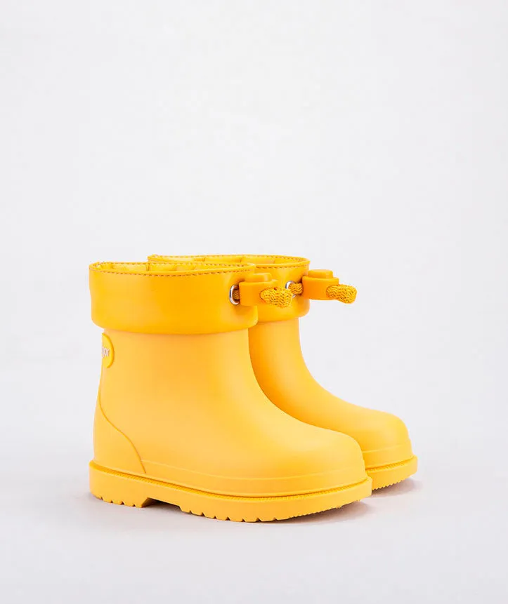 Long Distance Walking Igor Girl's and Boy's Bimbi Euri Boots - Amarillo