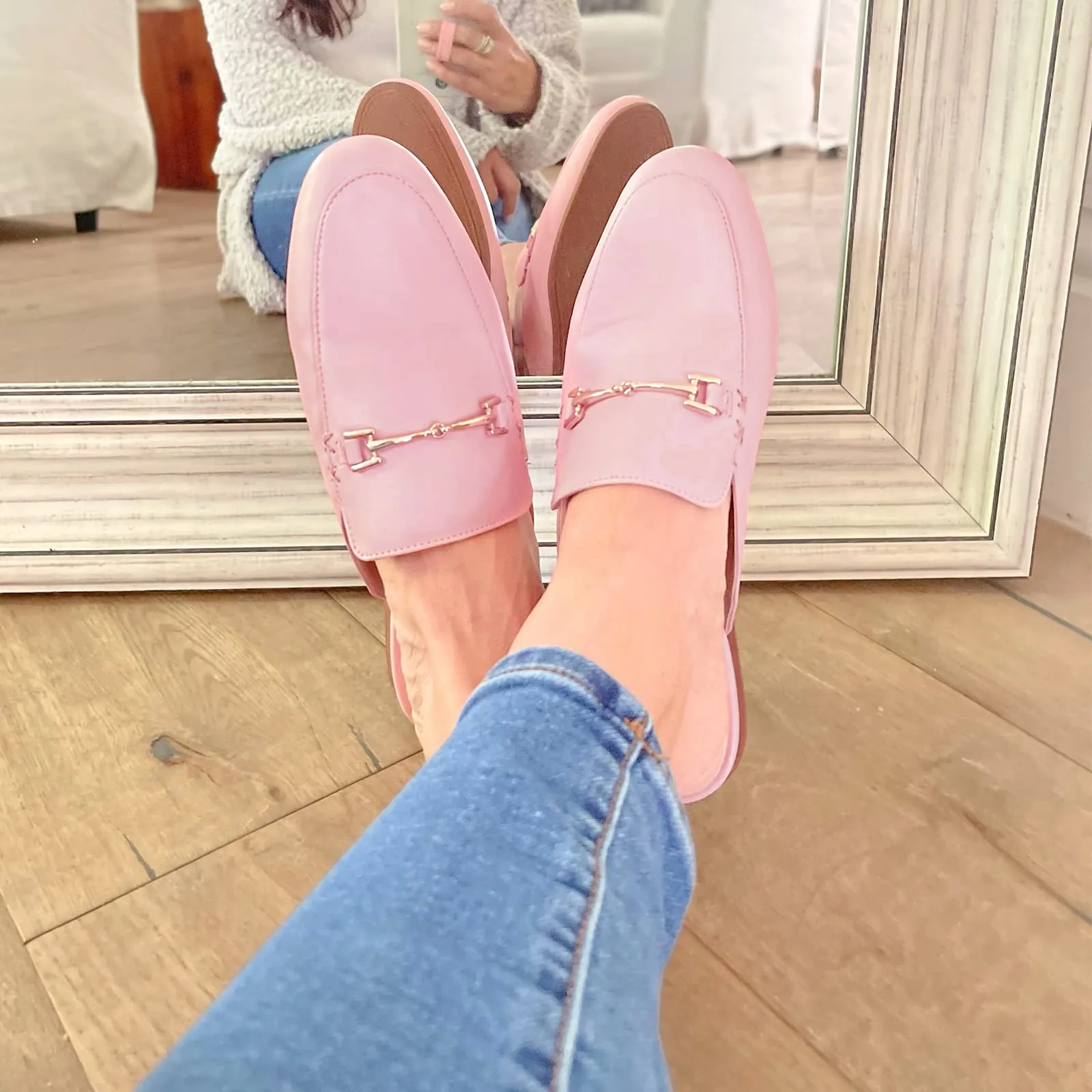 JENN ARDOR Women Smooth Artificial Leather Flat Mules