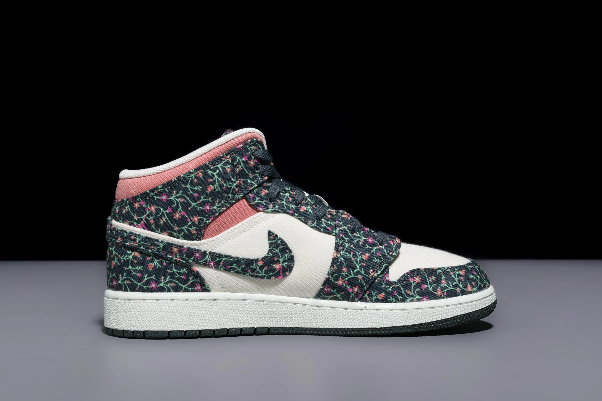 Air Jordan 1 Mid SE GS "Floral Canvas" Asics Shoes Good For Running