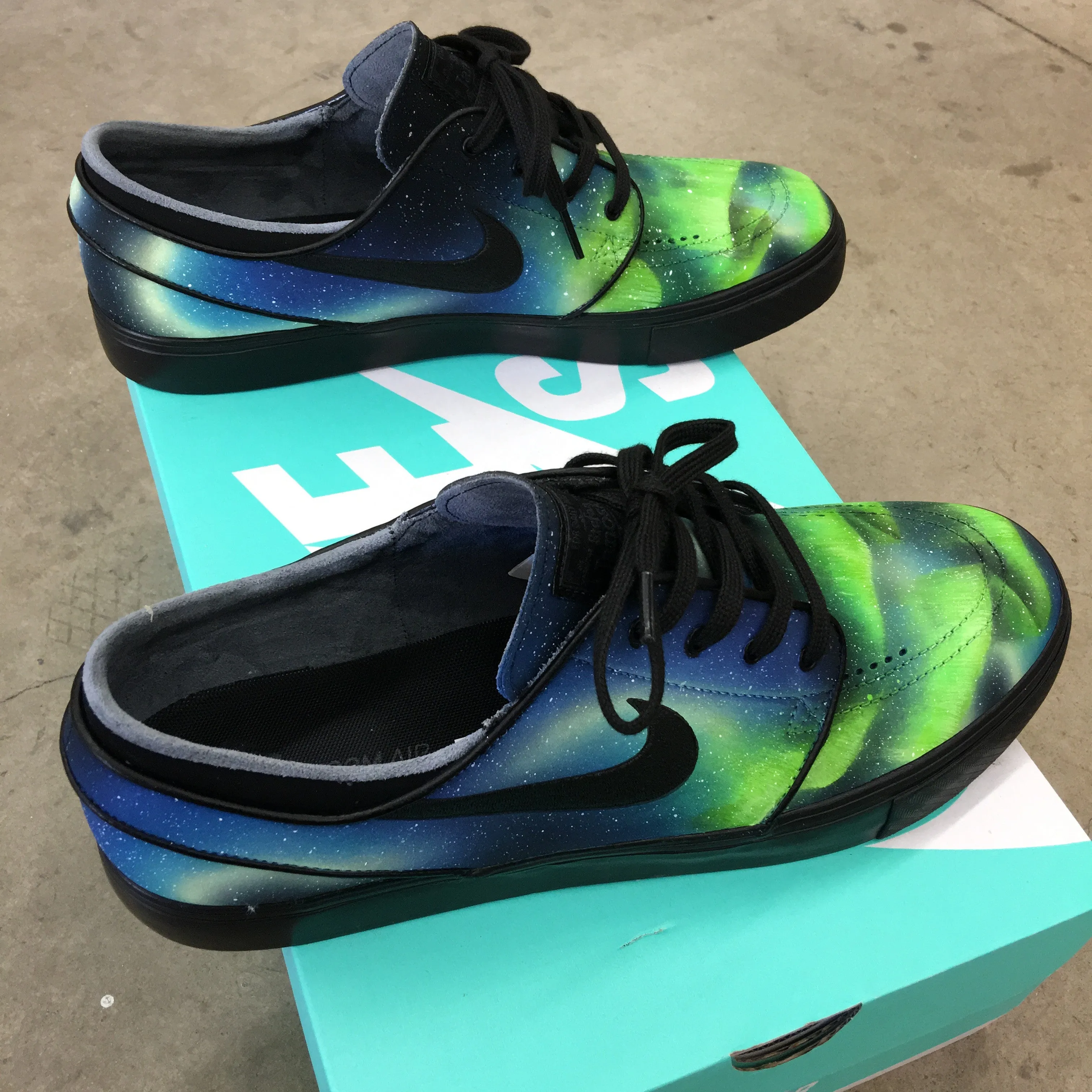 Asics Indoor Squash Shoes Custom Painted Nike SB Northern Lights Stefan Janoski Skate Shoes - Aurora Borealis