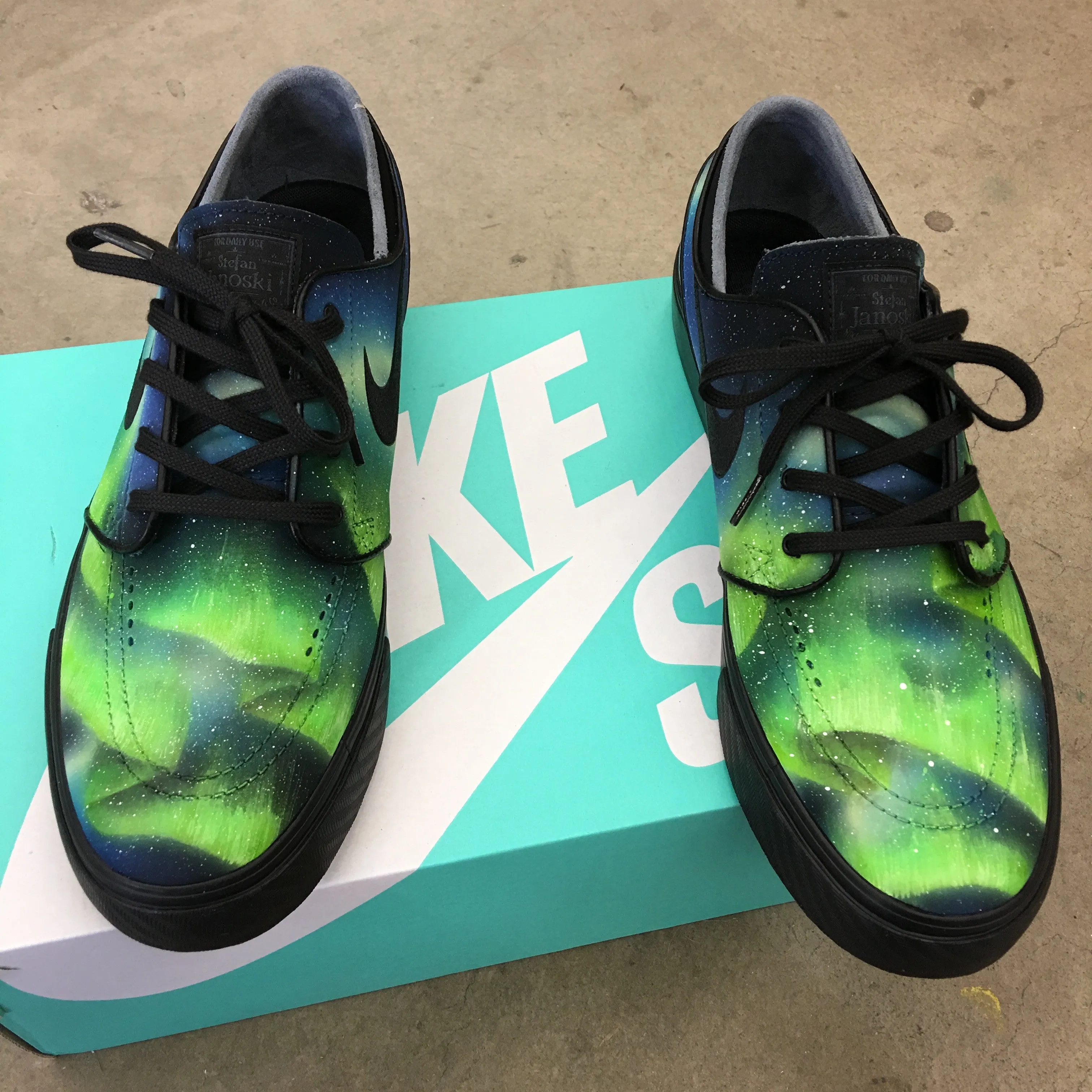 New Asics Volleyball Shoes Custom Painted Nike SB Northern Lights Stefan Janoski Skate Shoes - Aurora Borealis