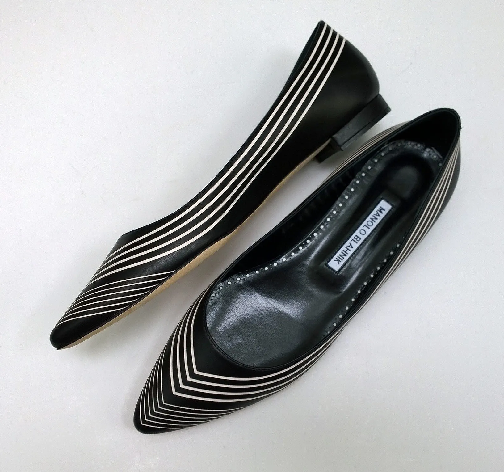 Manolo Blahnik Waldayaflat in Black Nappa Leather with White Gradation Stripes Shoes Flats Flat Pedals Shoes