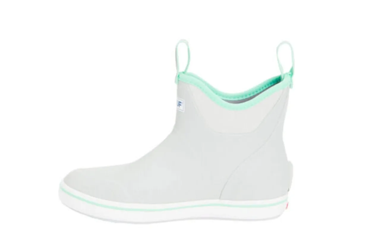 WOMEN'S 6 IN ANKLE DECK BOOT