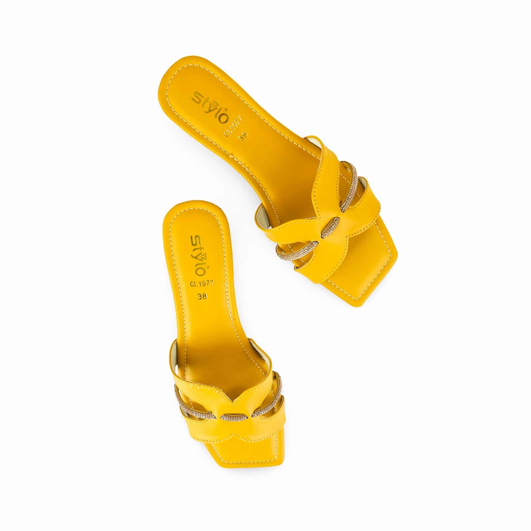 Mustard Casual Women Slipper CL1977 Dunk Low Retro Premium Casual Shoes