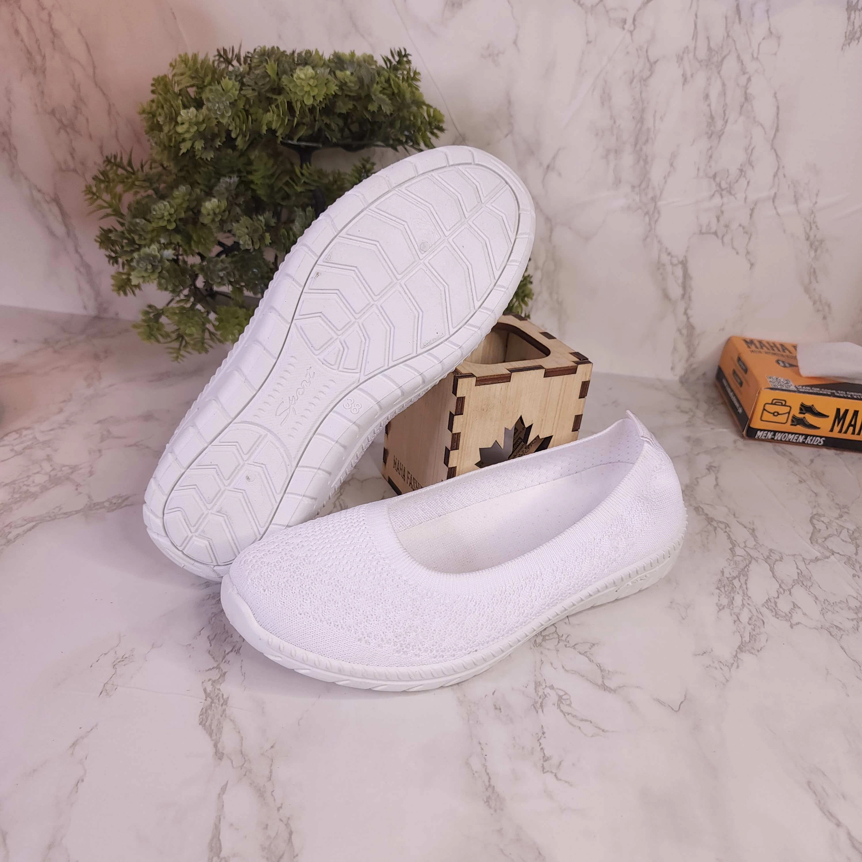 White Women Comfortable Loafers Casual Slip On Casual Shoe Trends 2020