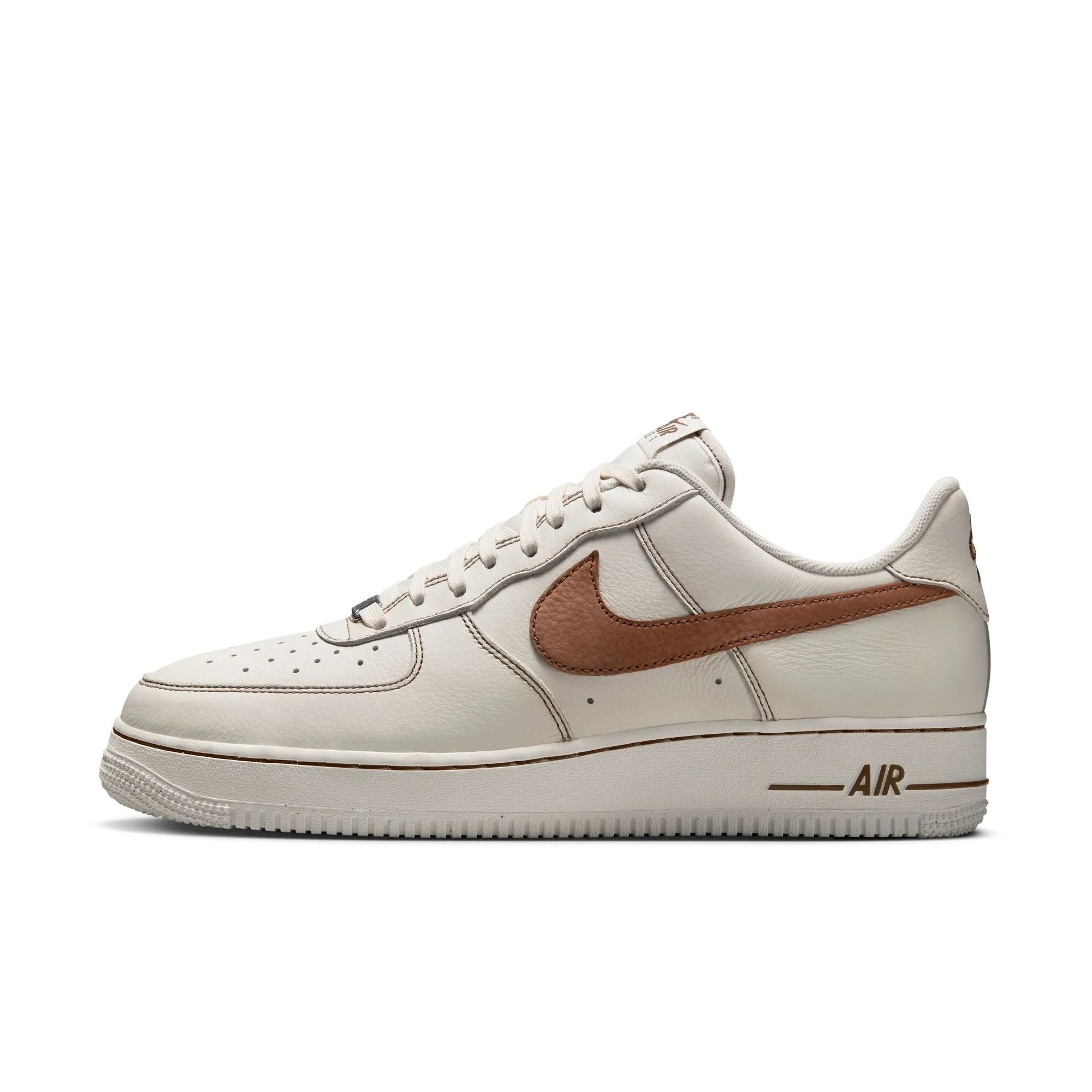 Nike Air Force 1 '07 LV8 'Saddle Brown' Asics Gel Course Glide Golf Shoes Review