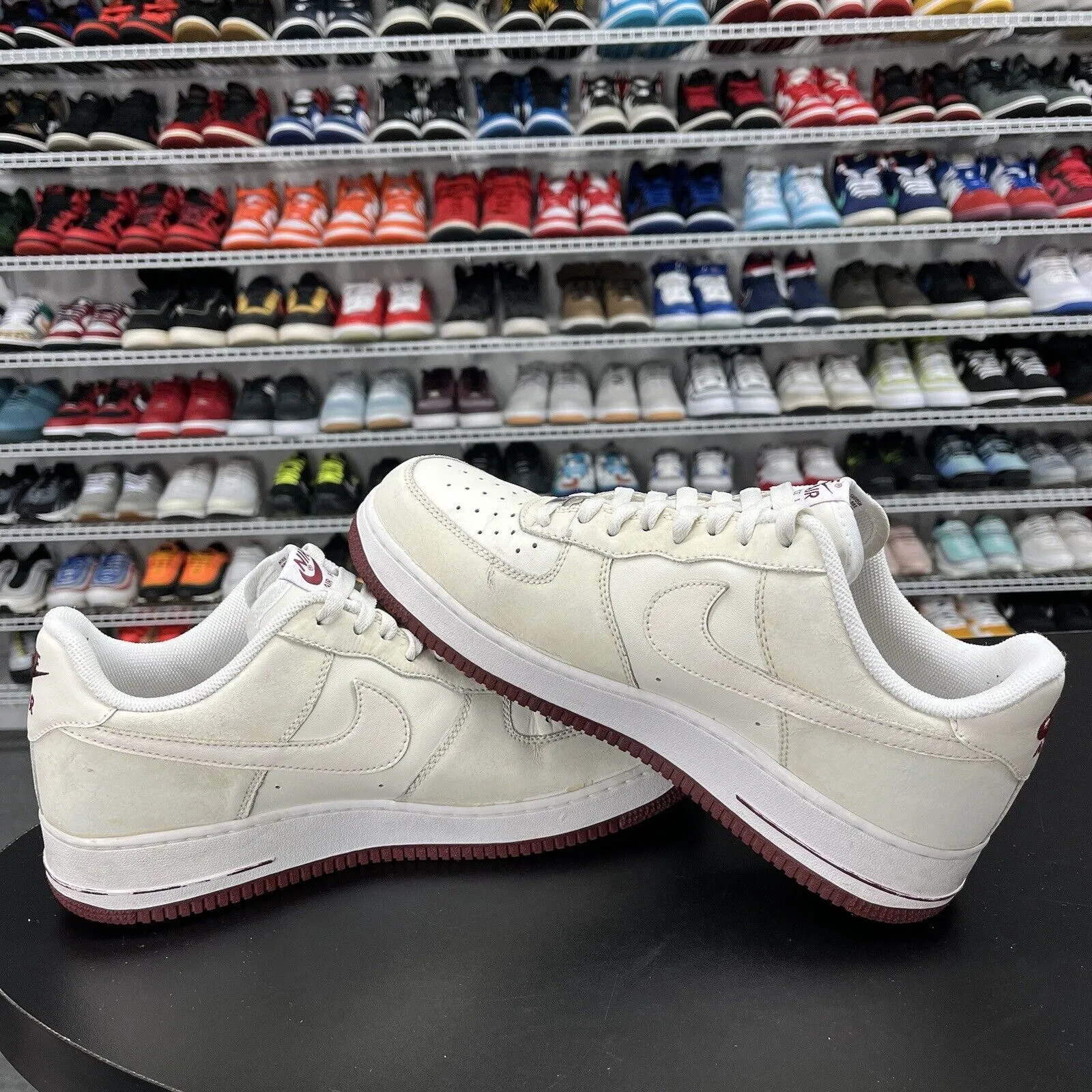 Nike Air Force 1 '07 Sail Team Red 315122-918 Men's Size 10 Asics Versablast 4 Running Shoes