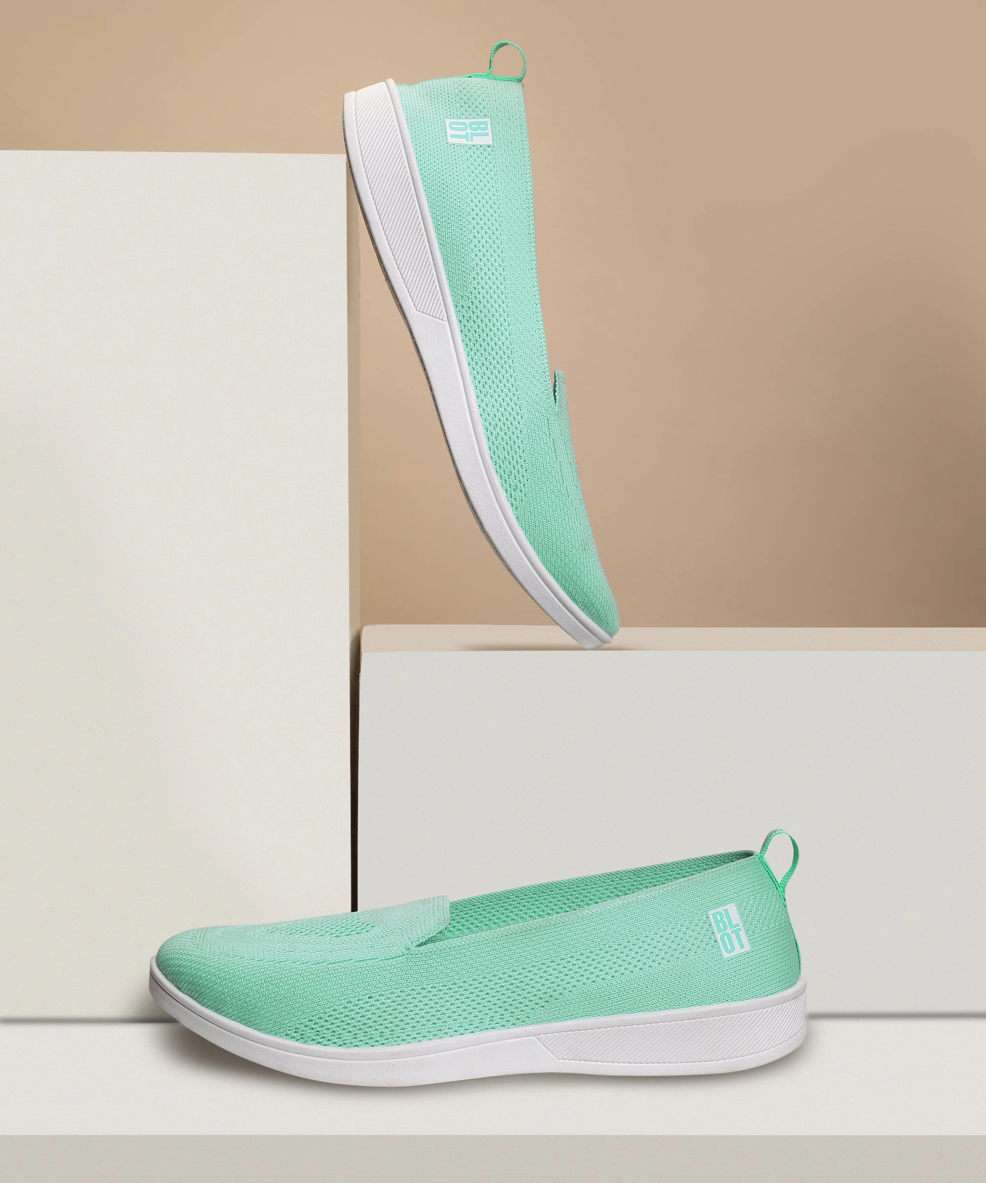 Paragon Blot PVK1008L Women Casual Shoes | Sleek & Stylish | Latest Trend | Casual & Comfortable | For Daily Wear Size 18 Casual Shoes