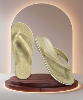 Paragon Men's Lightweight Beige Flip Flops for Everyday Use Mantaray Flip Flops