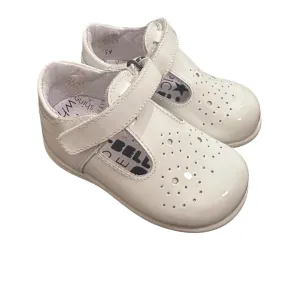Water Walking Shoes Bo-Bell Shoes | Toto T-Bar | White Patent