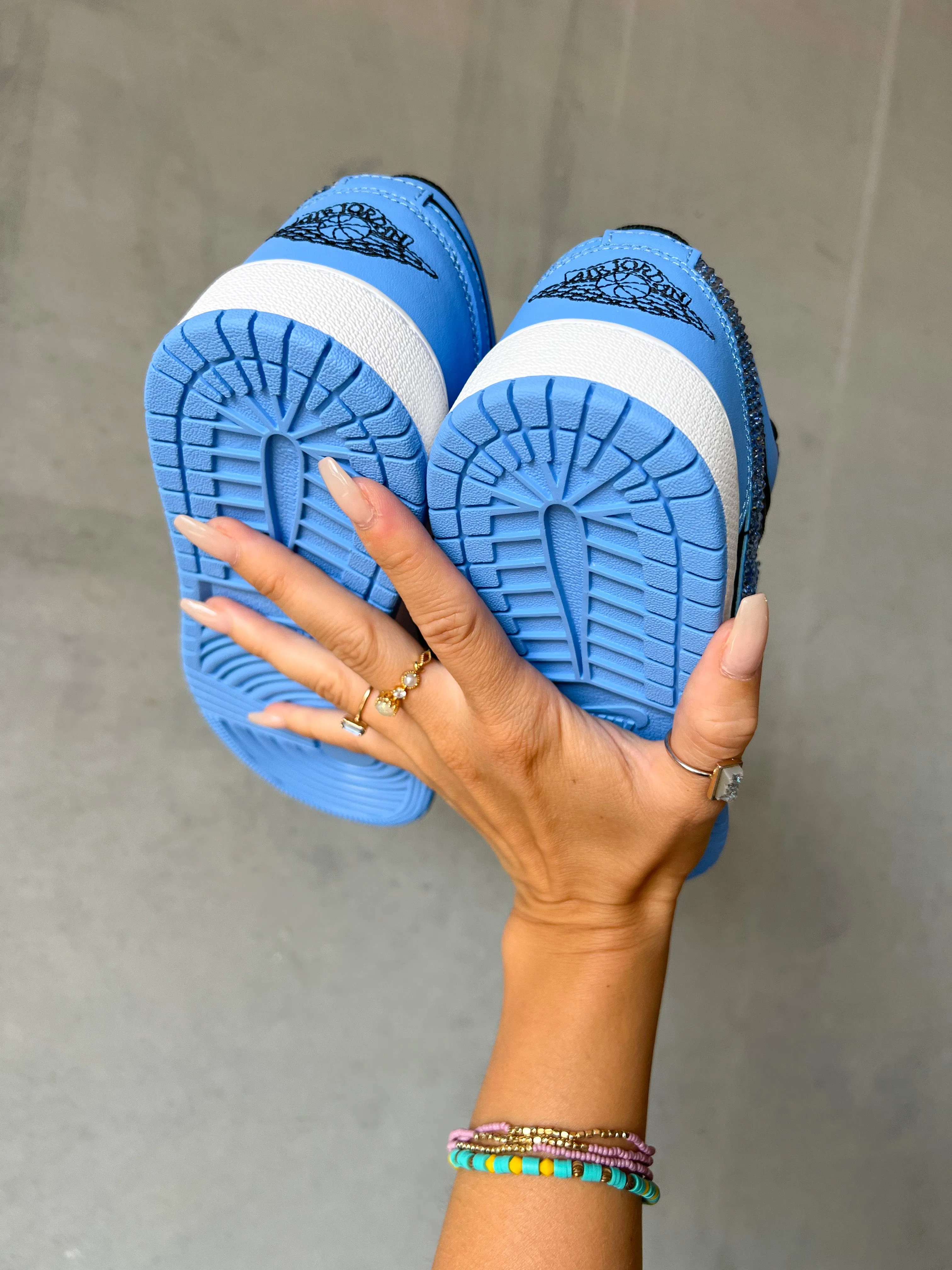 Platform Adidas Shoes SIZE 7 Blue Swarovski Womens Air Jordan 1 Low Shoes