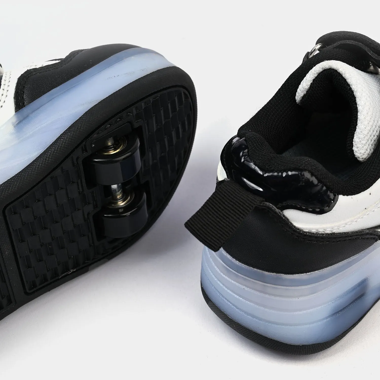 Roller Skate Walking Shoes With Four-wheel & Multi Lights Roller Skates Shoes