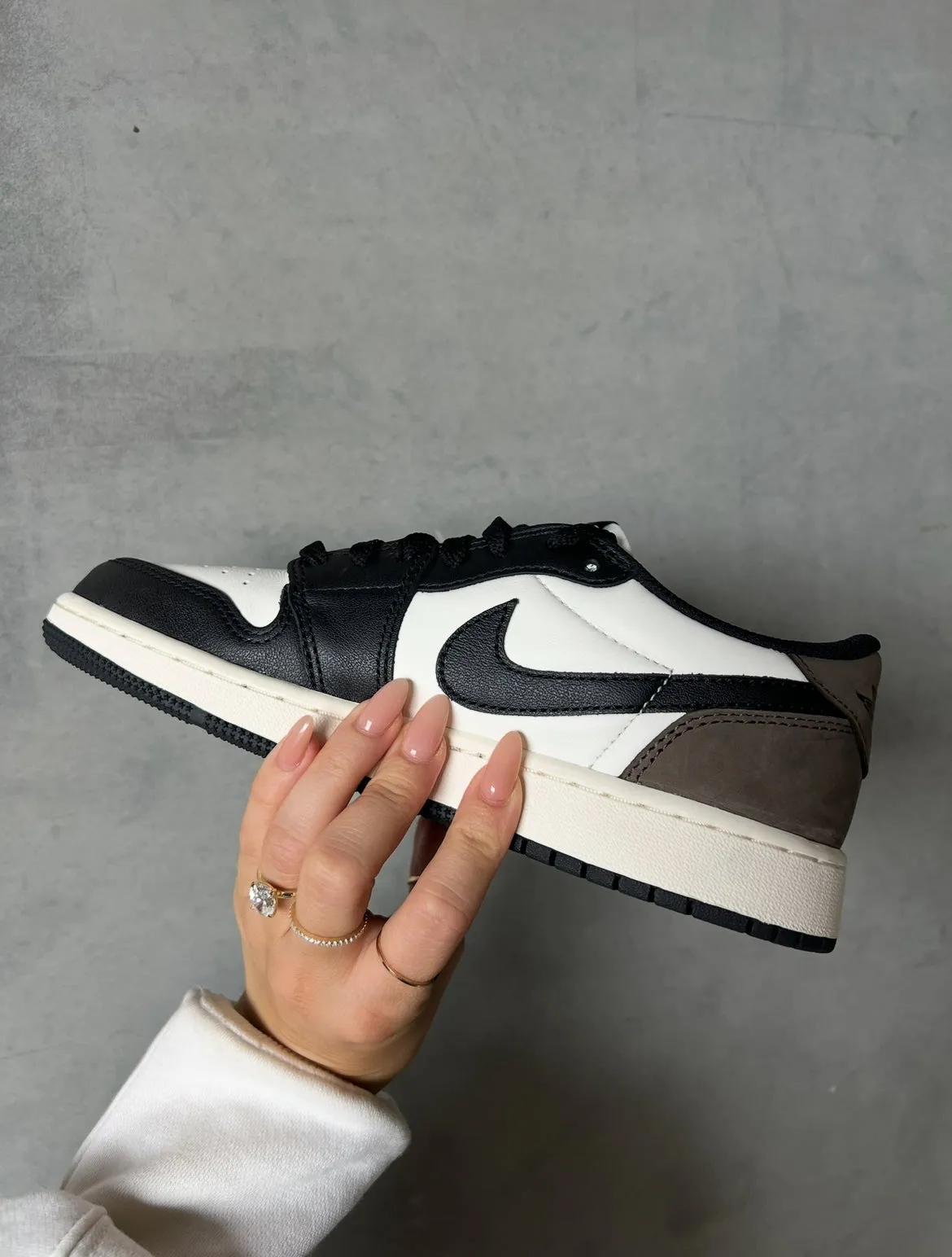 Rare Coffee and Black Swarovski Womens Air Jordan 1 Low Shoes Adidas Campus 00s Beta Shoes