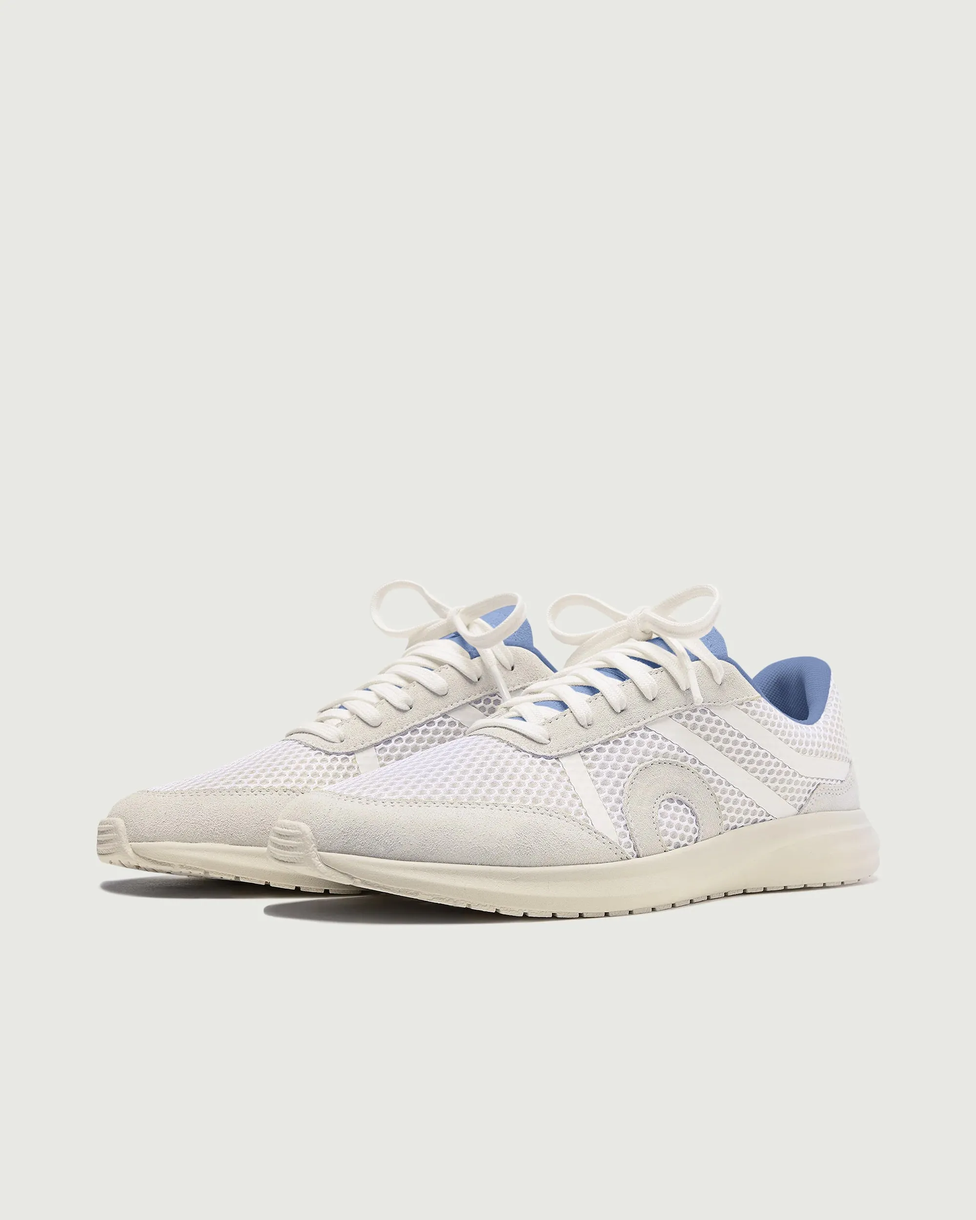 Waterproof Shoe Rack Cover Proof 1 | Arctic