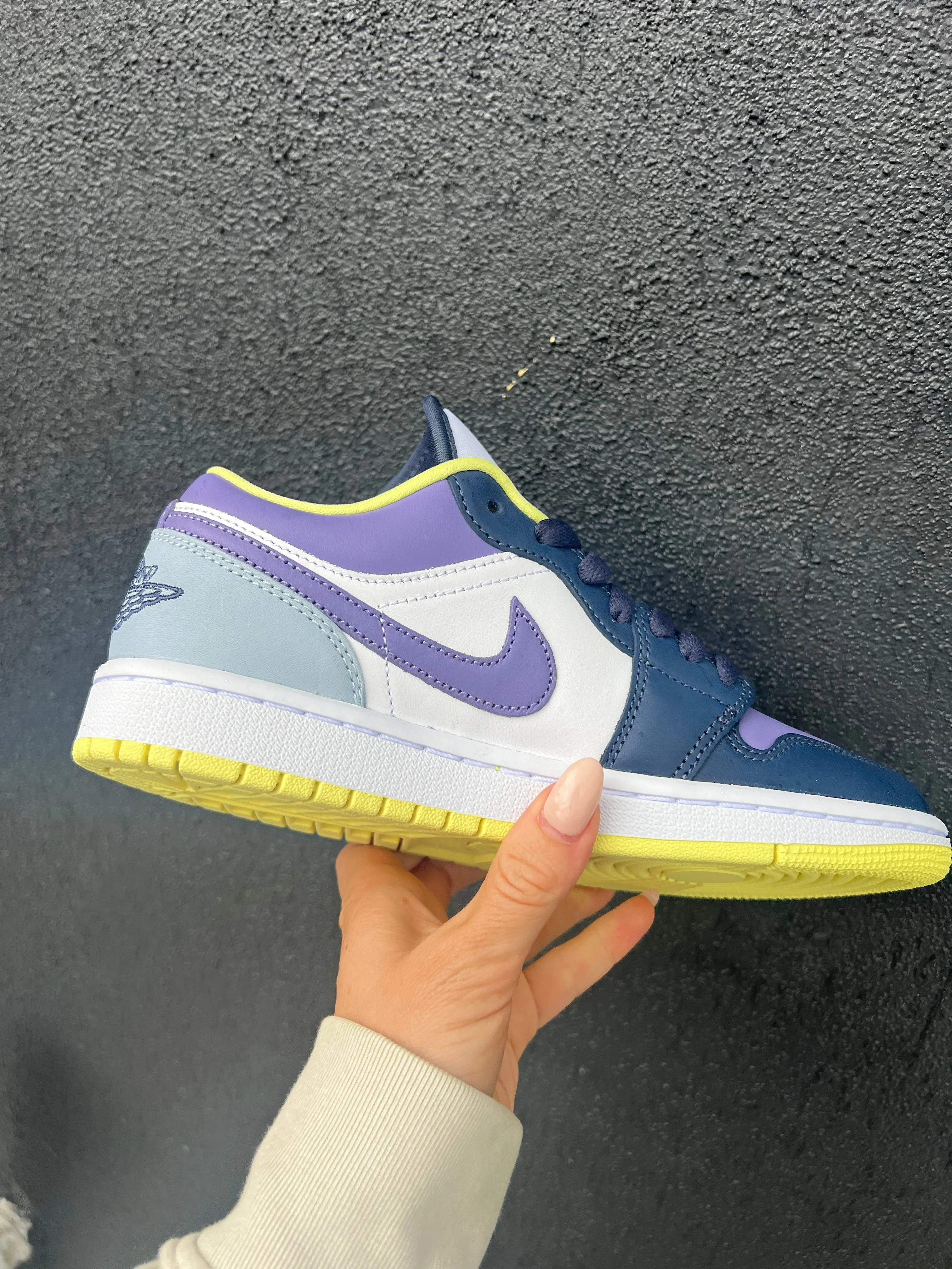 Adidas Tr Shoes RARE Mismatch Swarovski Womens Air Jordan Retro 1 Low Shoes