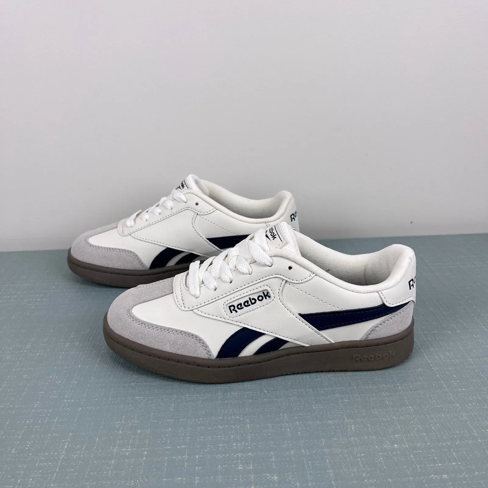 Basketball Sneakers Wide Width Reebok Kids Forte Lounger Sneakers White Navy Gray 2 NWOT