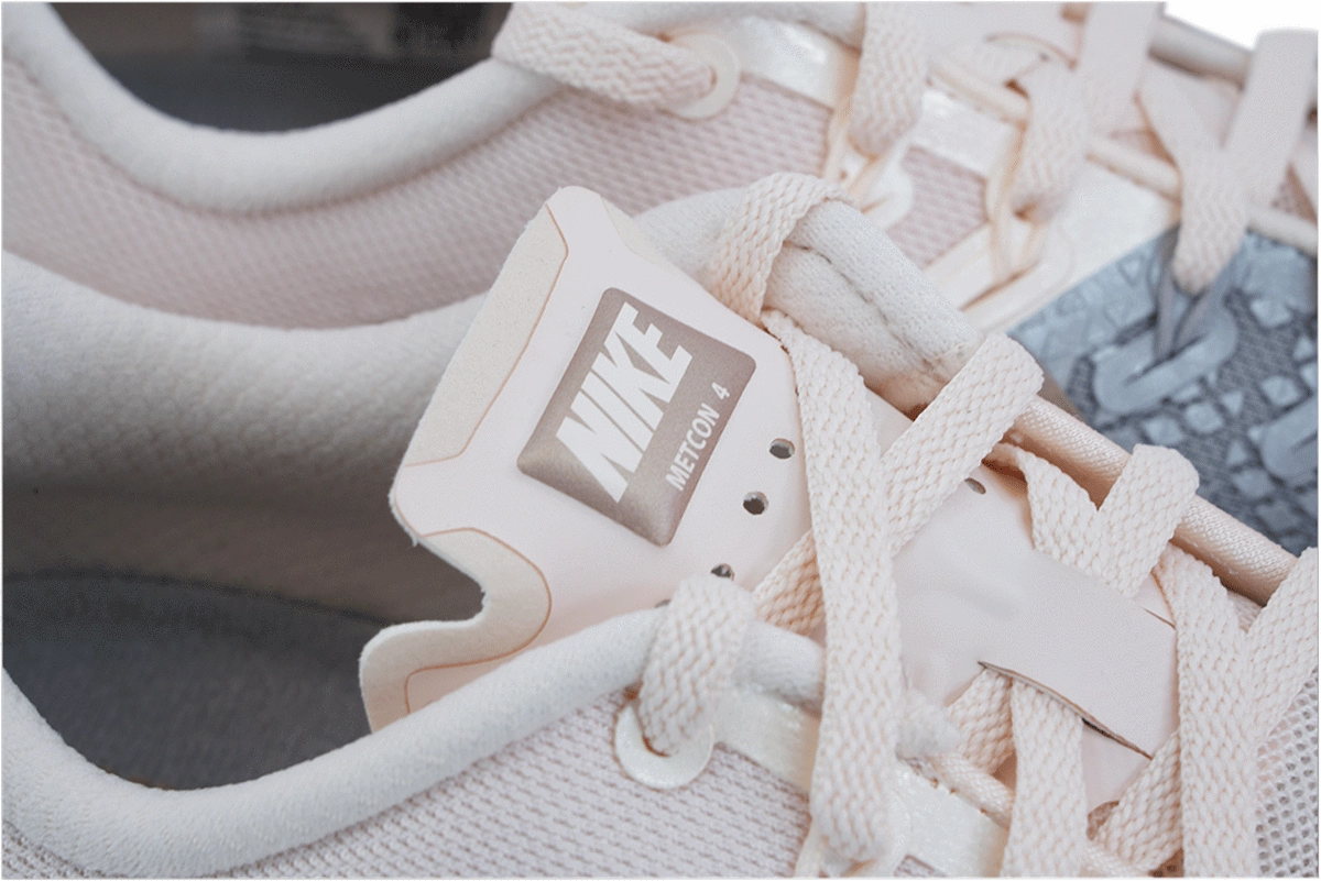 Nike Women's Metcon 4 XD MTLC Training Shoes Speedcross 4 Gore Tex Trail Running Shoes