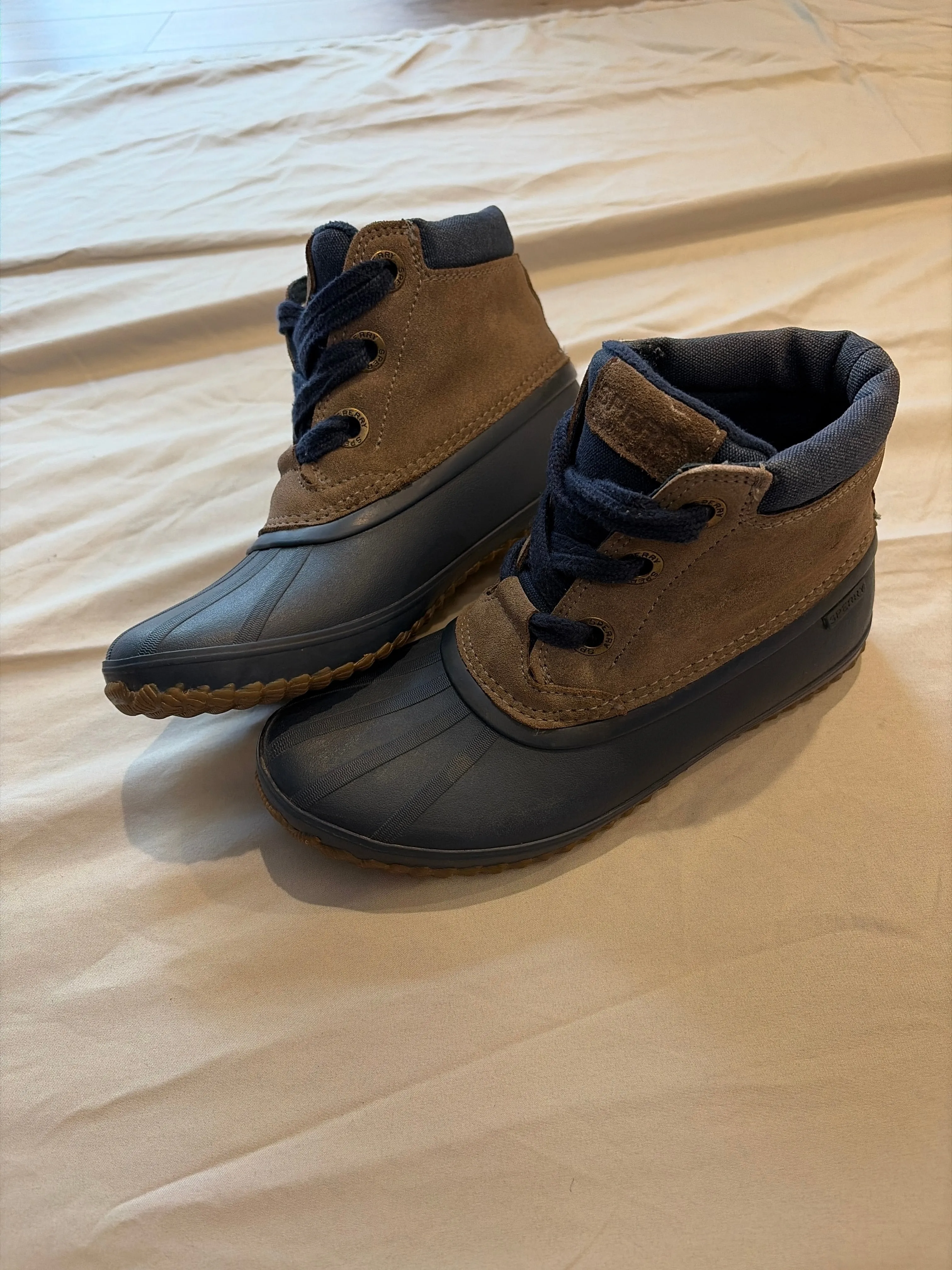 Steel Toe Shoes Waterproof Sperry boots navy/grey waterproof suede - Shoes: 6 (Adult)