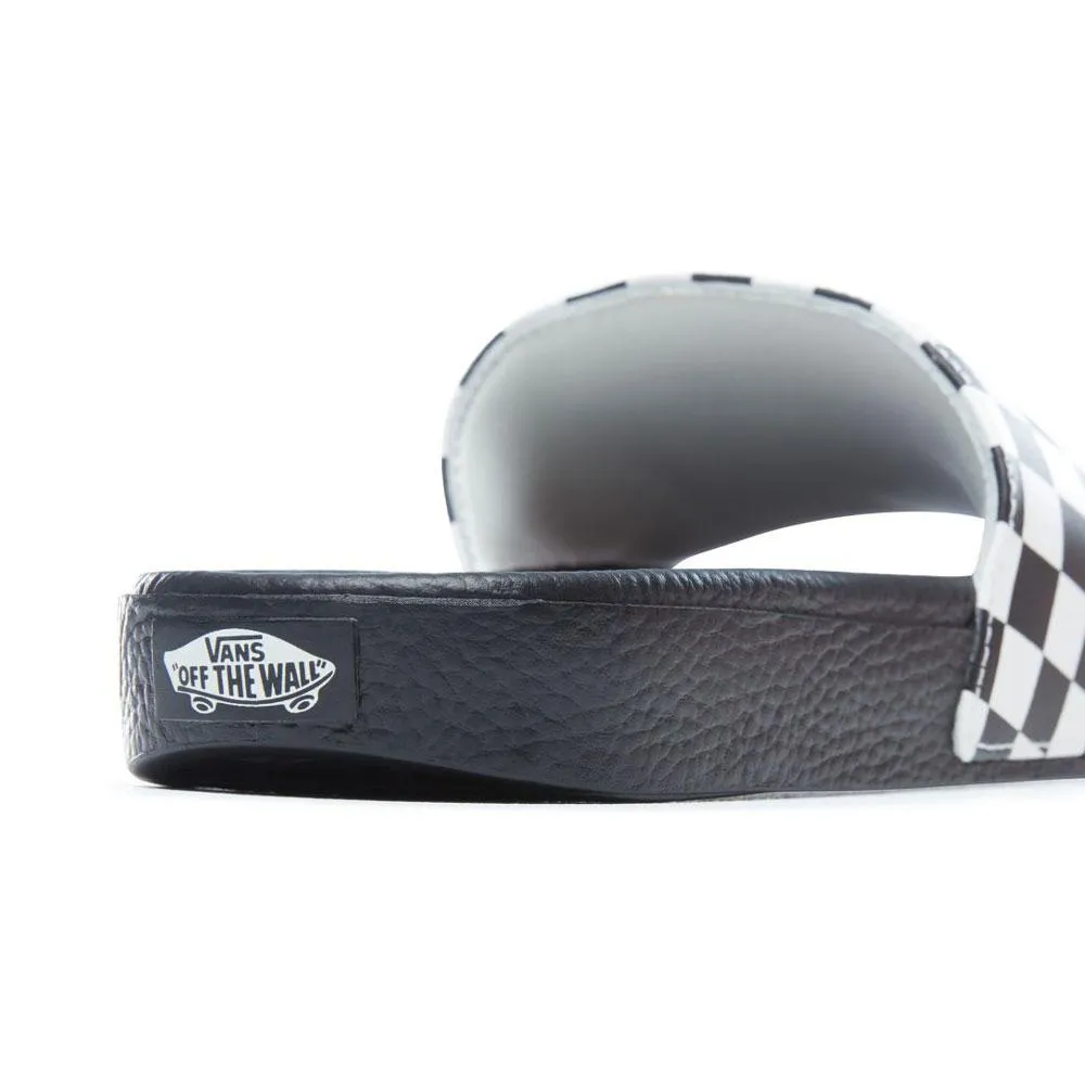 Vans checkerboard-slides - White Flip Flops On The Sand