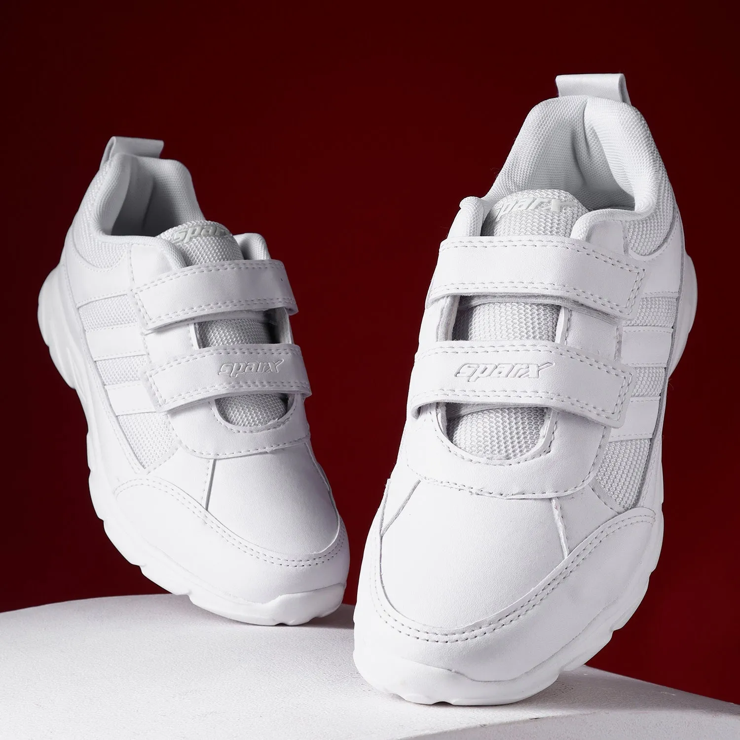 Lucas Premiere Skate Shoes Shoes for Men SM 515