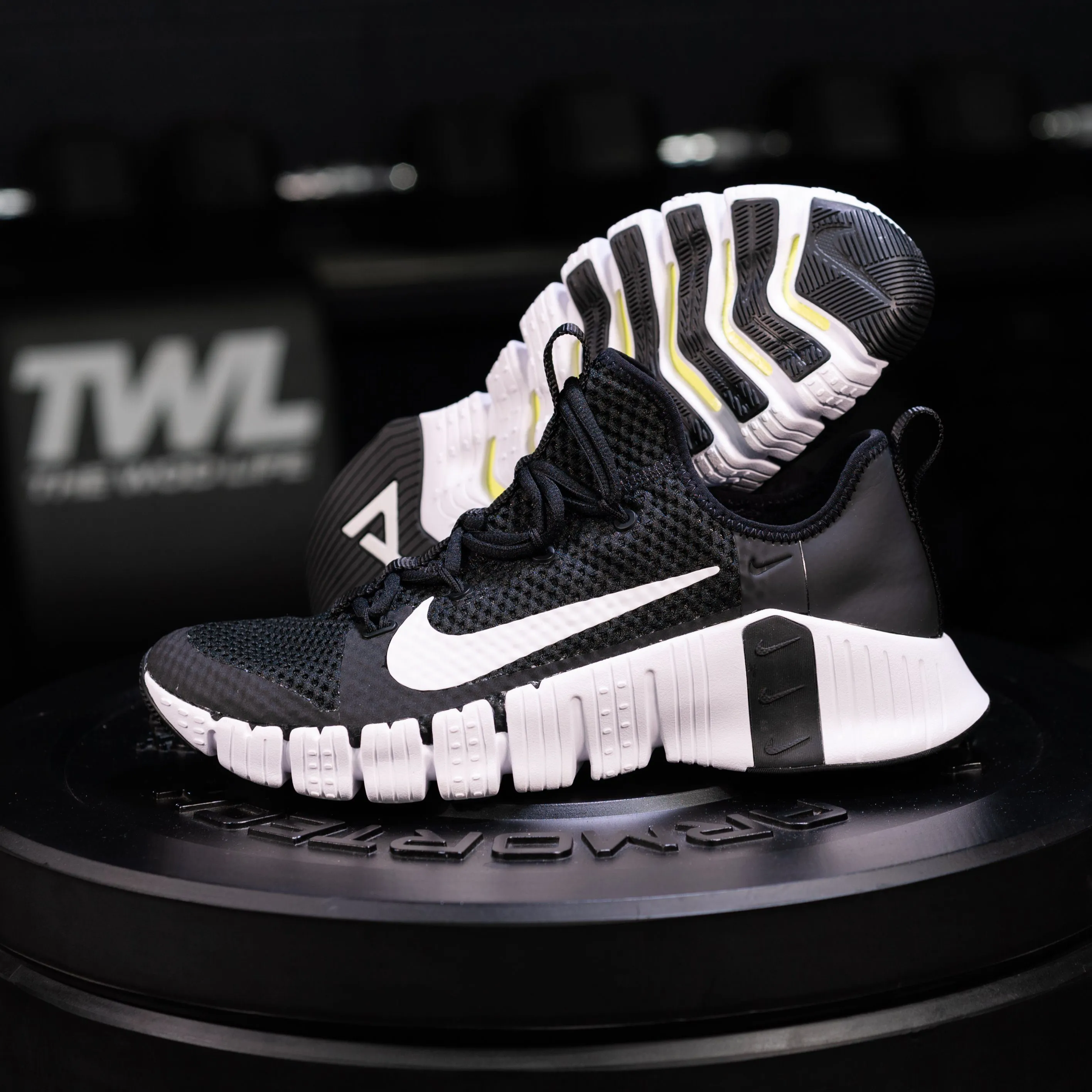 Nike - Free Metcon 3 Women's Training Shoe - BLACK/WHITE-VOLT Asics Latest Shoes