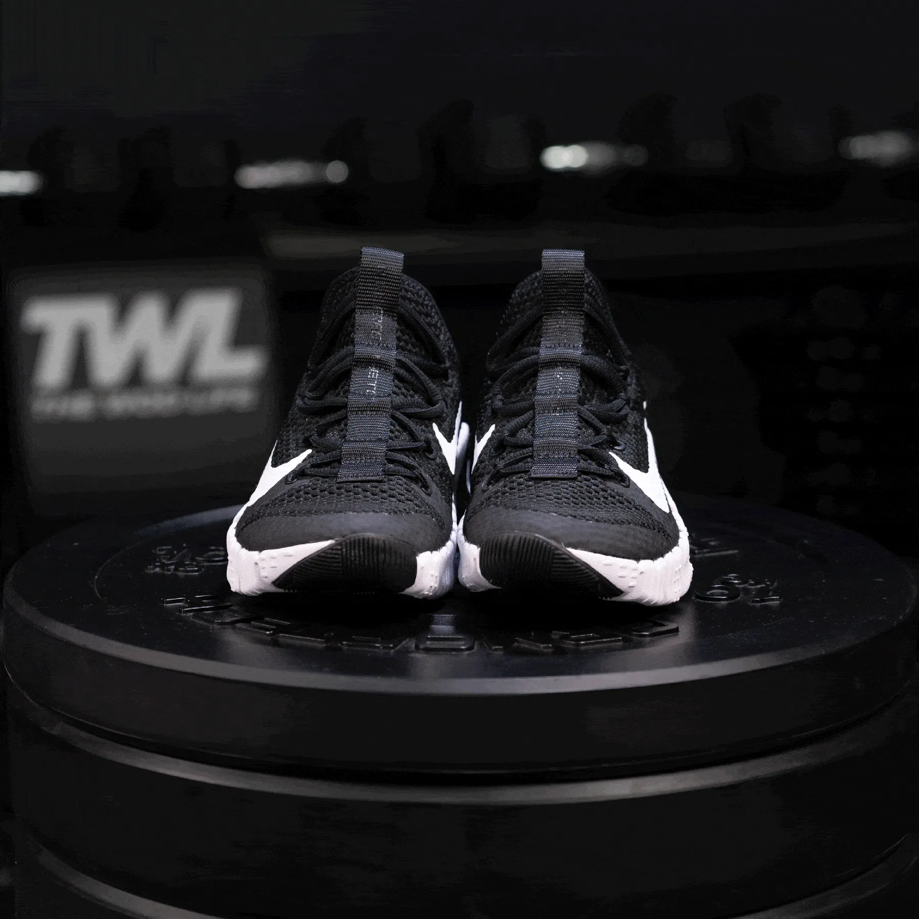 Nike - Free Metcon 3 Women's Training Shoe - BLACK/WHITE-VOLT Asics Trail Shoes